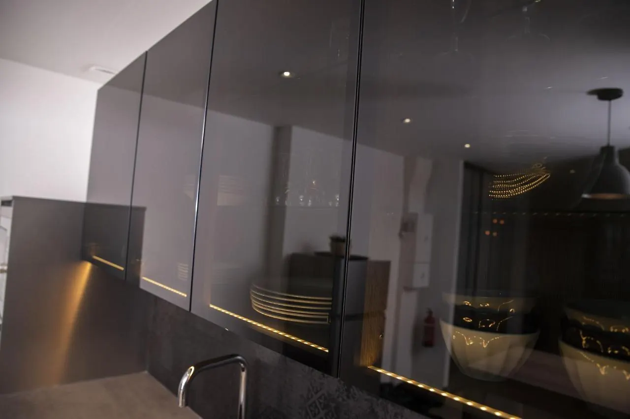 Apartament Triplex 110 M2 Centre Historique Avec Jacuzzi Dinan Francja